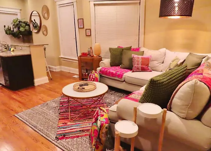 Apartamento The Nook On Neil Walkable 3br *