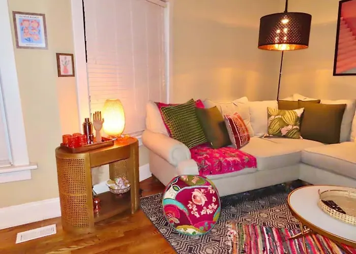 The Nook On Neil Walkable 3br Apartamento *