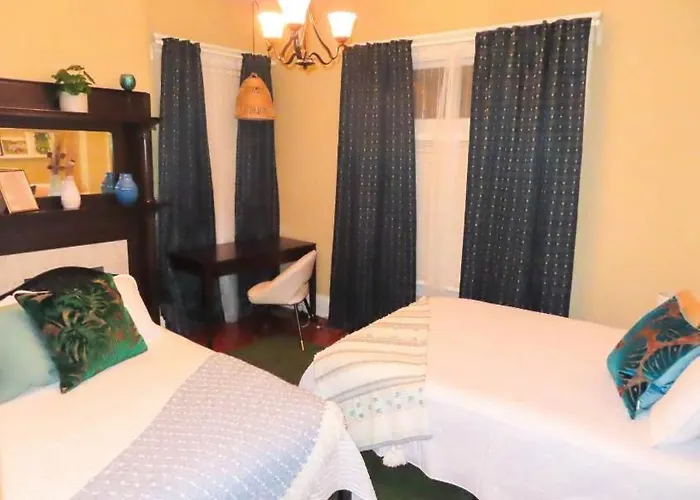 Apartamento The Nook On Neil Walkable 3br *